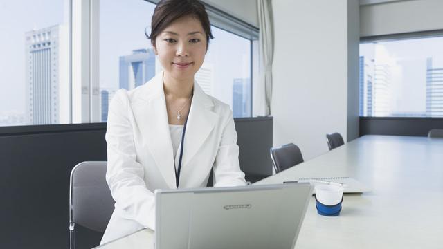 如何将嵌入word文档