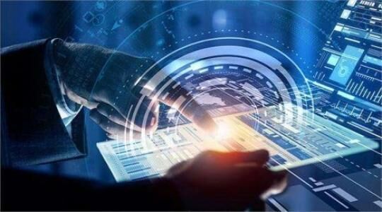 计算机语言发展的三个阶段：机器语言、汇编语言与高级语言