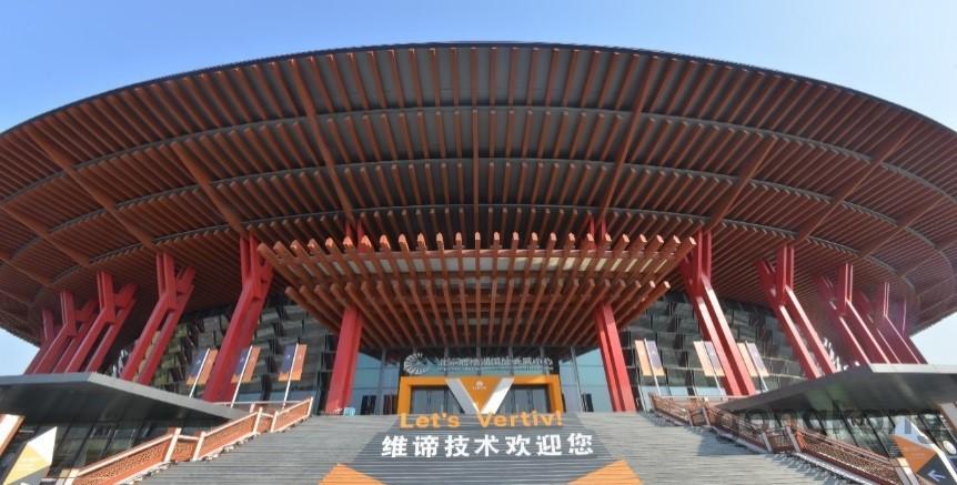 维系数字世界的真谛 “维谛技术发布会”隆重举行，开启网络能源新时代