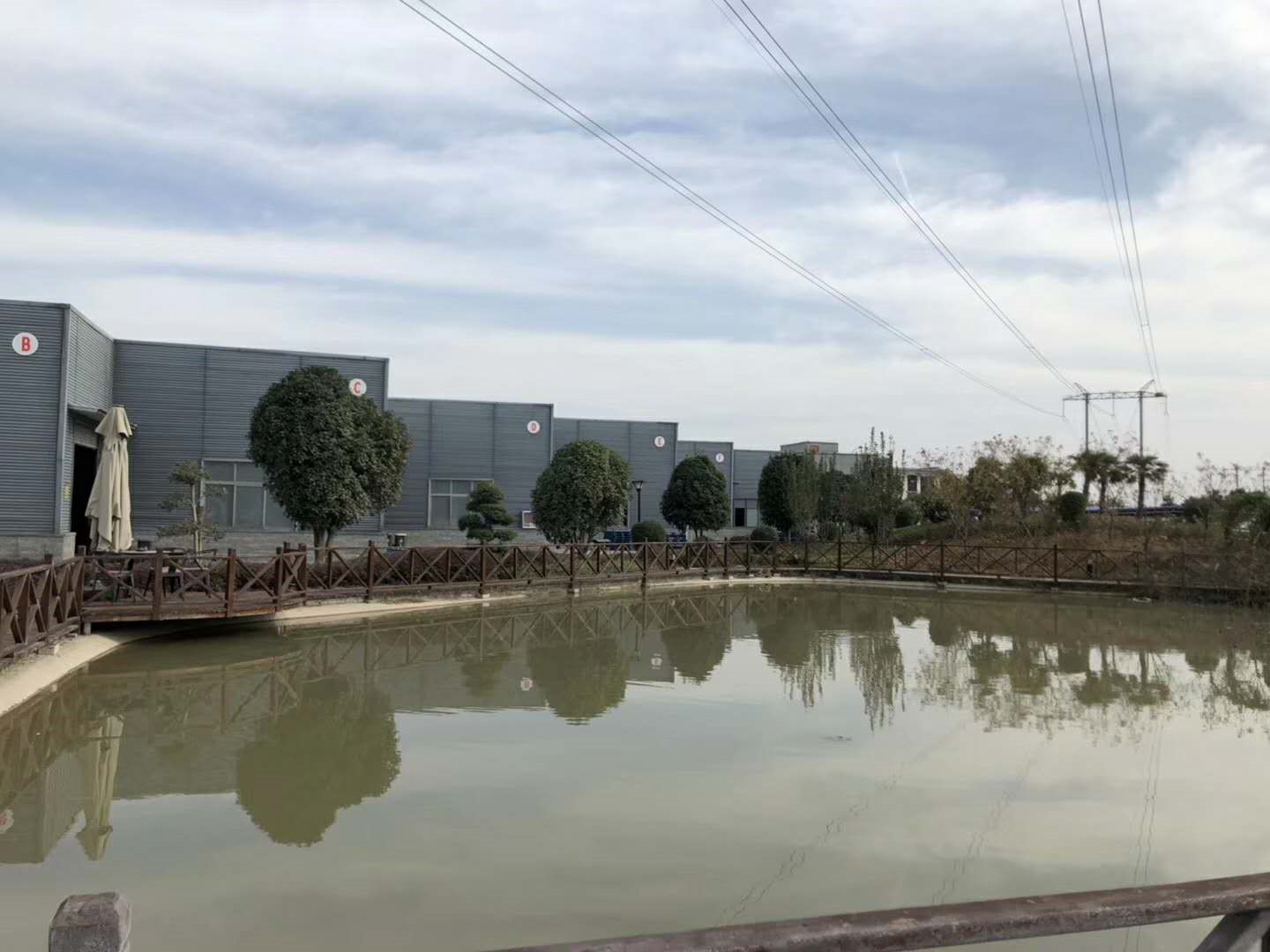 施瑞德:抗疫情 保春耕 全面复工
