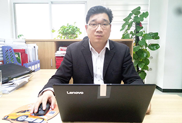 梁玉丰:线上线下加智能物流成就”好想你枣业”新零售蓝图