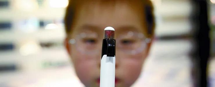 “区块链+视力” 为学生建眼健康大数据