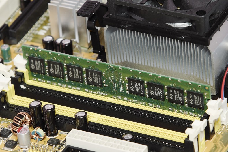 Linux中如何找出系统所支持的最大内存