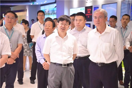 中国移动副总裁沙跃家访海信,成立联合项目组开展合作