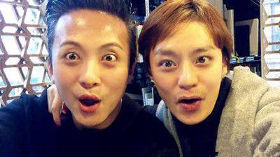 左右脸 软件 一人一半脸拼一起软件