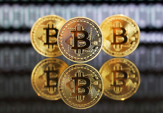 比特币一年涨价20倍?不要只见投资者吃肉 忘了投机客“跳楼”