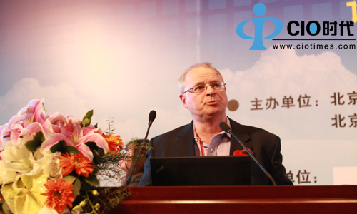 Harry Blount：用大数据支持可持续的信息优势