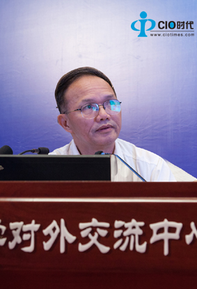 赖茂生为“第二届中国大数据应用论坛”致辞