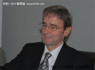 IWM领衔 Novell布道云计算智能管理