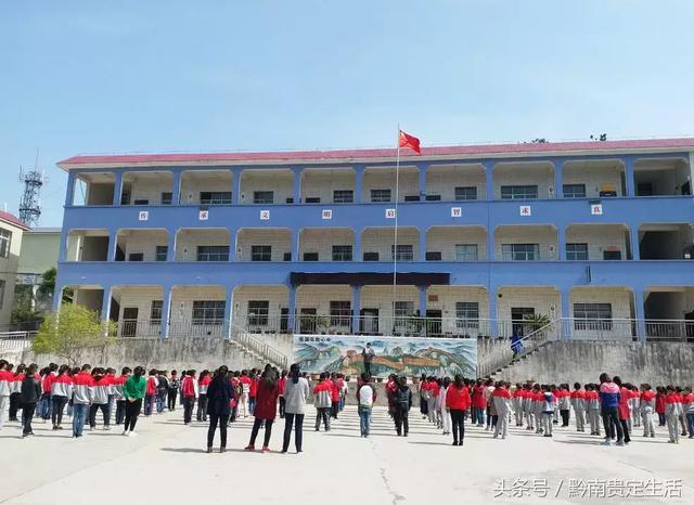 巨塔软件技术有限公司 白色巨塔